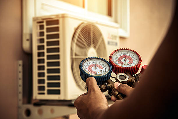 Professional Heat Pump Repair technician working in Morton, MS